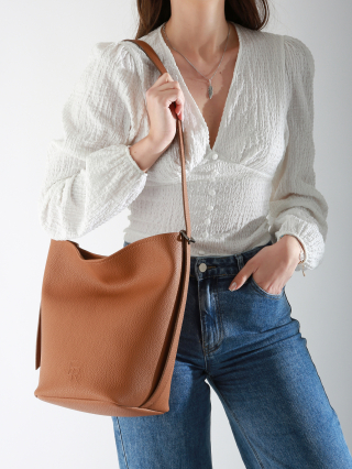 1000007623294 camel