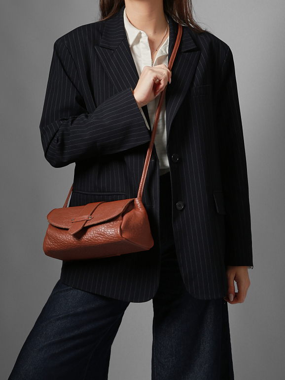 Crossbody bag M AGNES