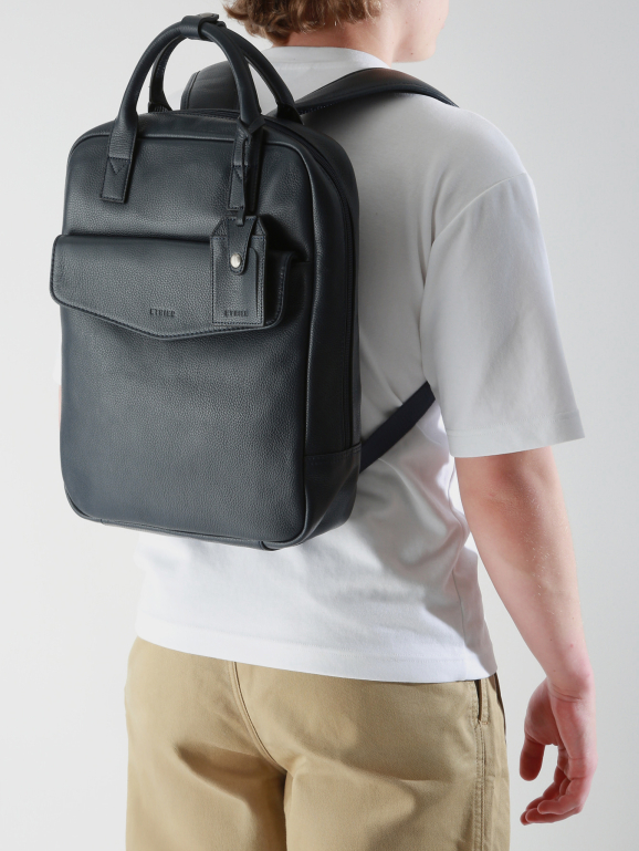 1 compartment backpack with 15" laptop sleeve FLANDRES