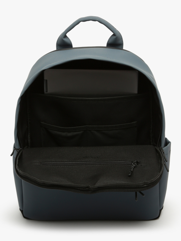 2-compartment backpack with 15\" laptop sleeve