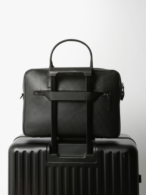 1 compartment business bag with 15\" laptop sleeve
