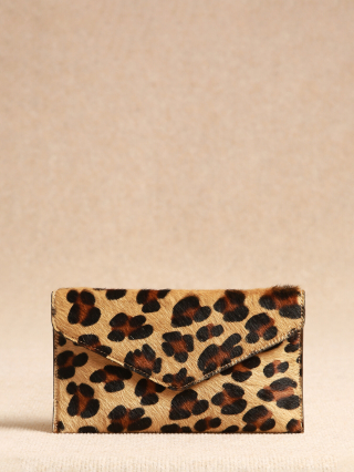 1000008080195 leopard