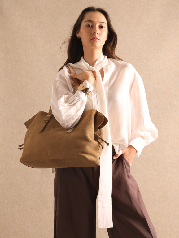Sac porté épaule A4 CAVALIER NUBUCK