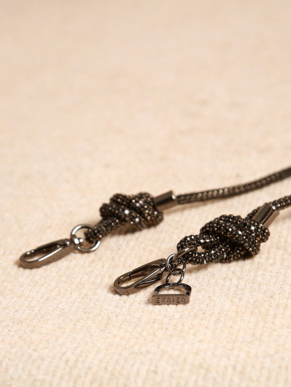 Shoulder strap