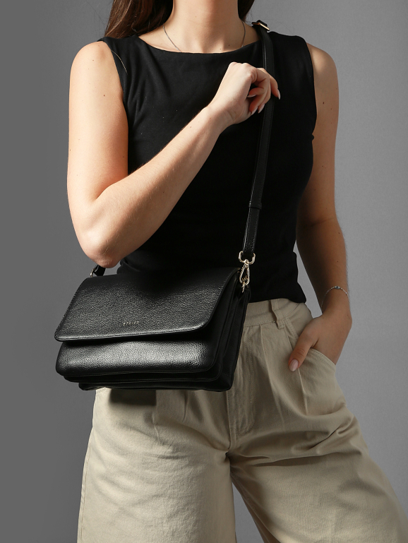 Crossbody bag M TRADITION